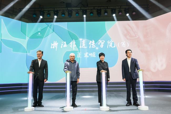 IMG_1418.jpg IMG_1418.jpg