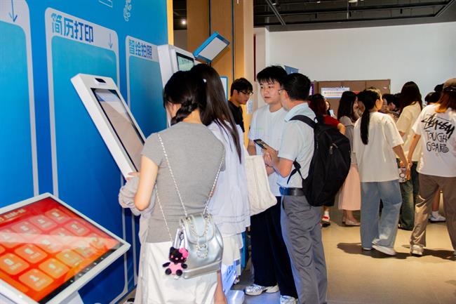 IMG_9921.jpg IMG_9921.jpg