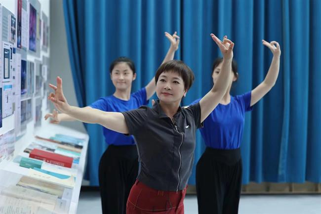 22ab664b2ab30c70ab24abd9f612bc81.jpg 22ab664b2ab30c70ab24abd9f612bc81.jpg